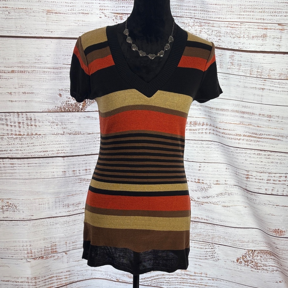 Retro‎ Chesley Multicolor Striped V-Neck Tee soft knit size medium